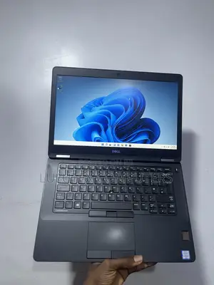 Laptop Dell Latitude 14 E5470 8GB Intel Core i5 SSD 256GB