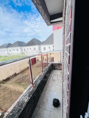 1bdrm Shared Apartment in Van Daniel Estate, Lekki for rent