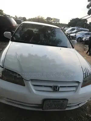Honda Accord 2001 White