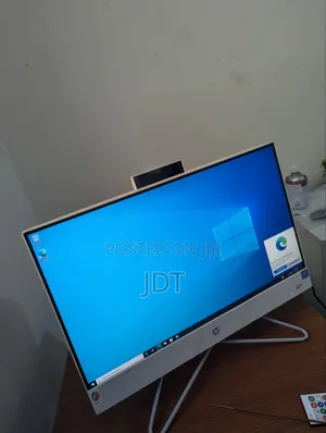 Desktop Computer HP 200 G4 22 All-in-One 4GB Intel Pentium HDD+SSD 1T