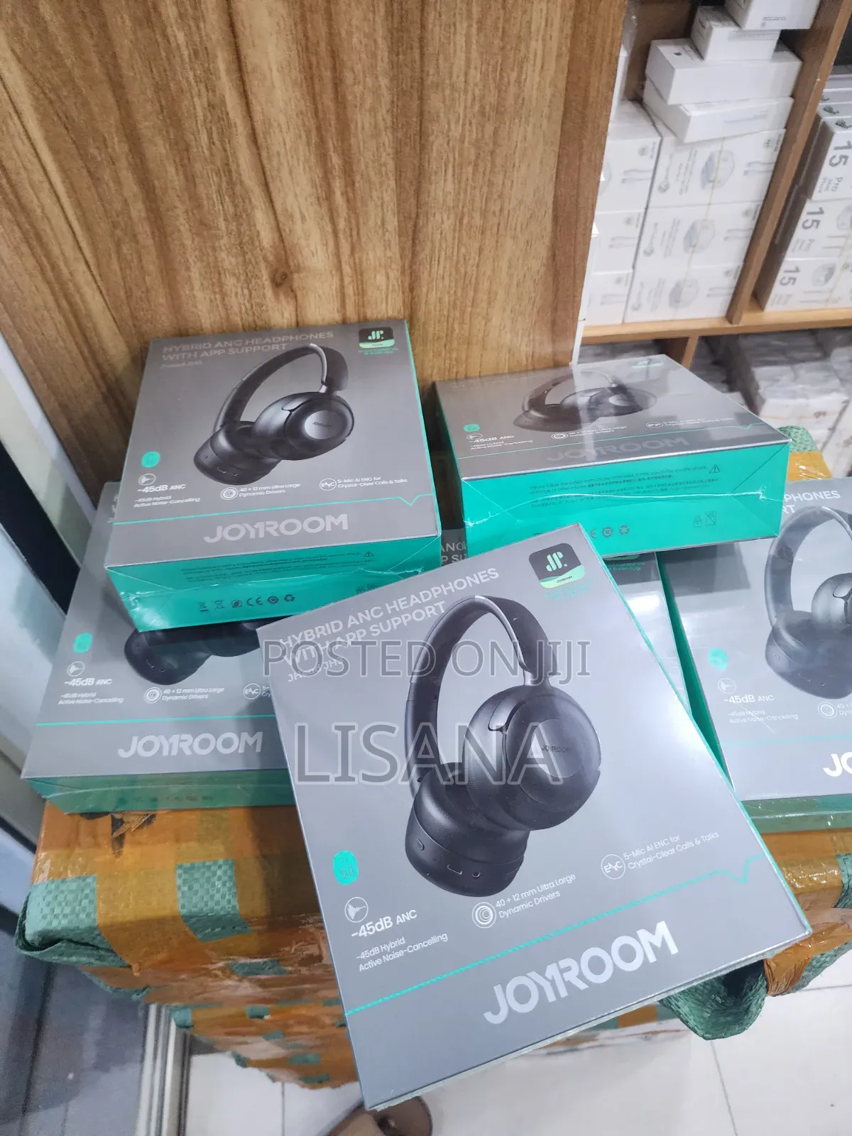 Hybrid Anc Headphones