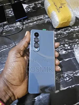 Samsung Galaxy Z Fold4 256 GB Gray