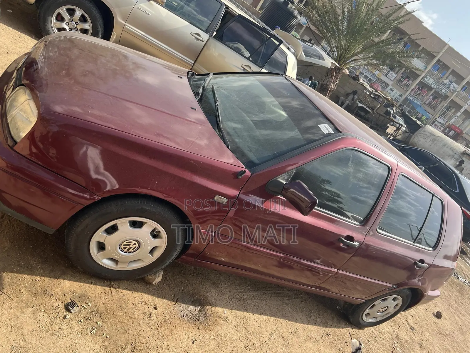 Volkswagen Golf 2003 Maroon