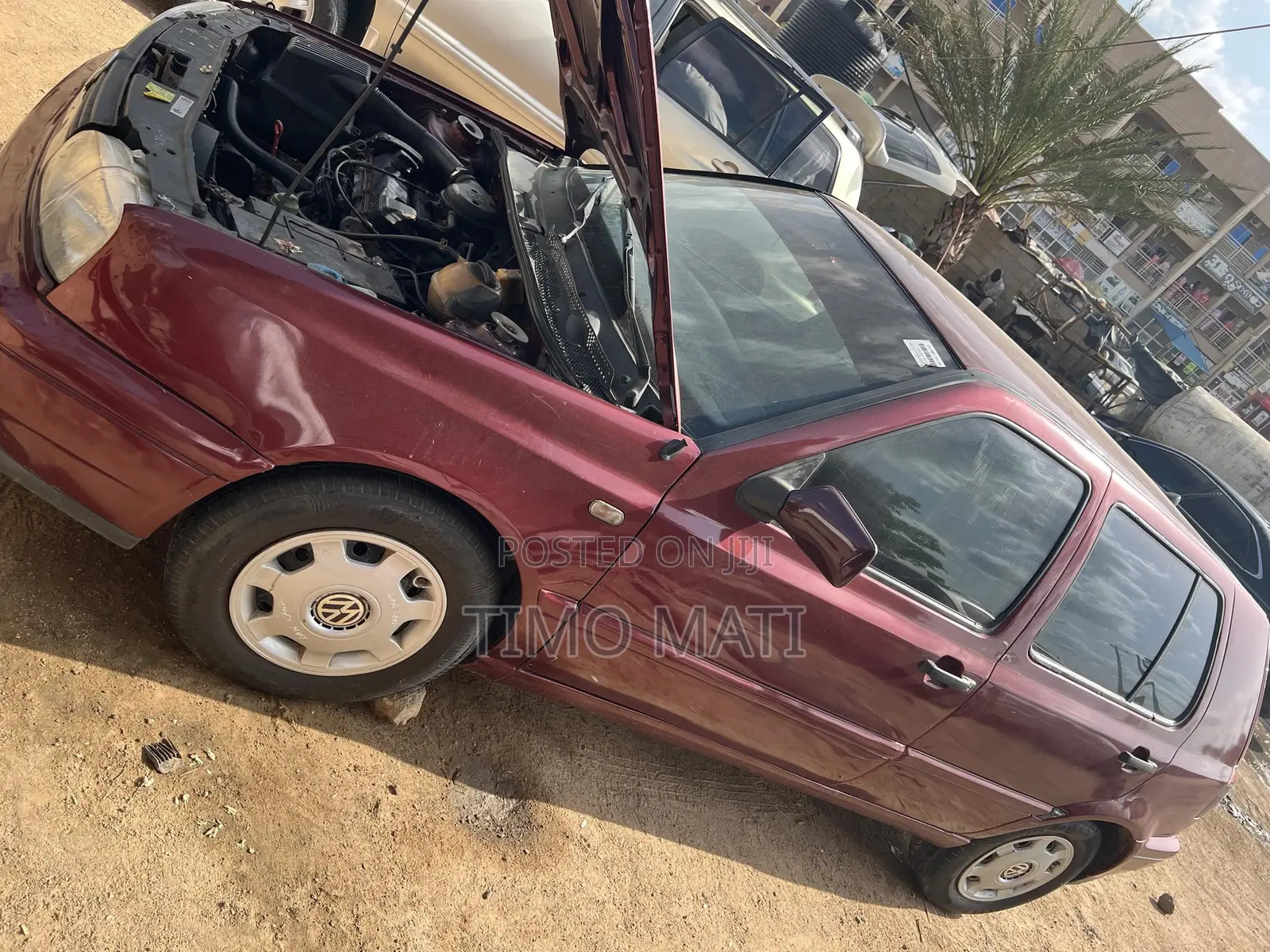 Volkswagen Golf 2003 Maroon
