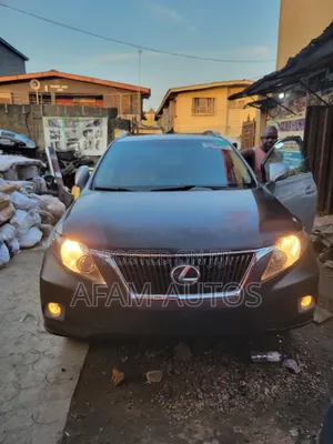 Toyota Lexus 2013