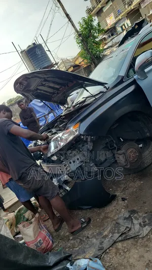 Toyota Lexus 2013