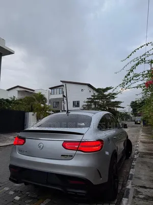 Mercedes-Benz GLE-Class 2016 Silver