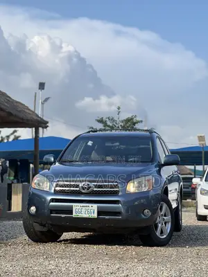 Toyota RAV4 V6 2007 Blue