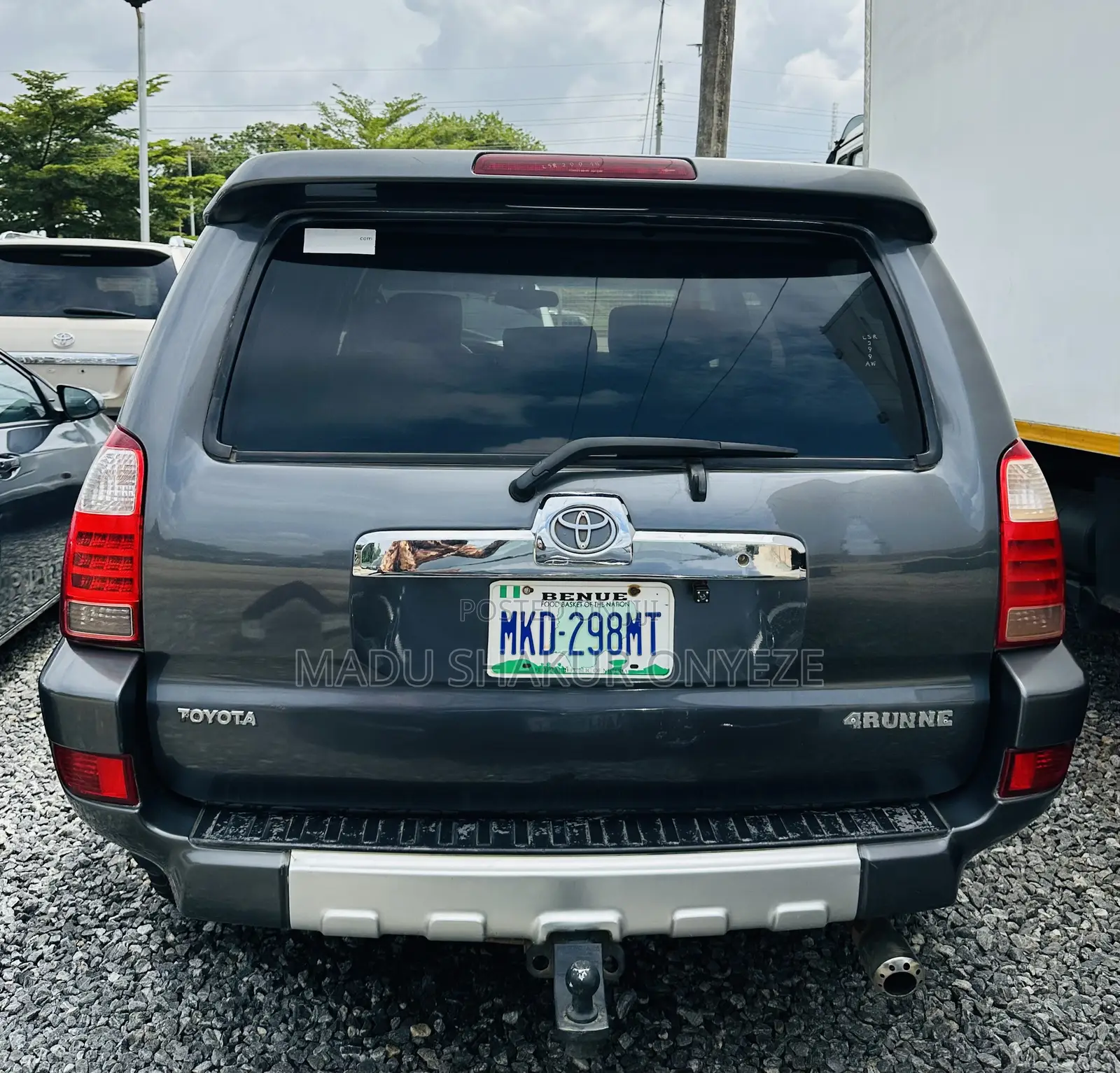 Toyota 4-Runner SR5 V6 2005 Gray
