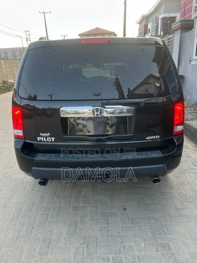 Honda Pilot 2011 Black