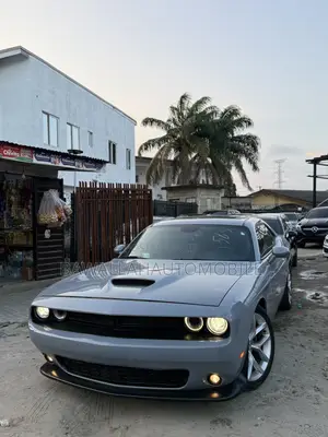 Dodge Challenger 2023
