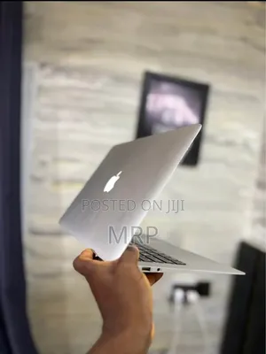 Laptop Apple MacBook 2015 8GB Intel Core i5 SSD 128GB