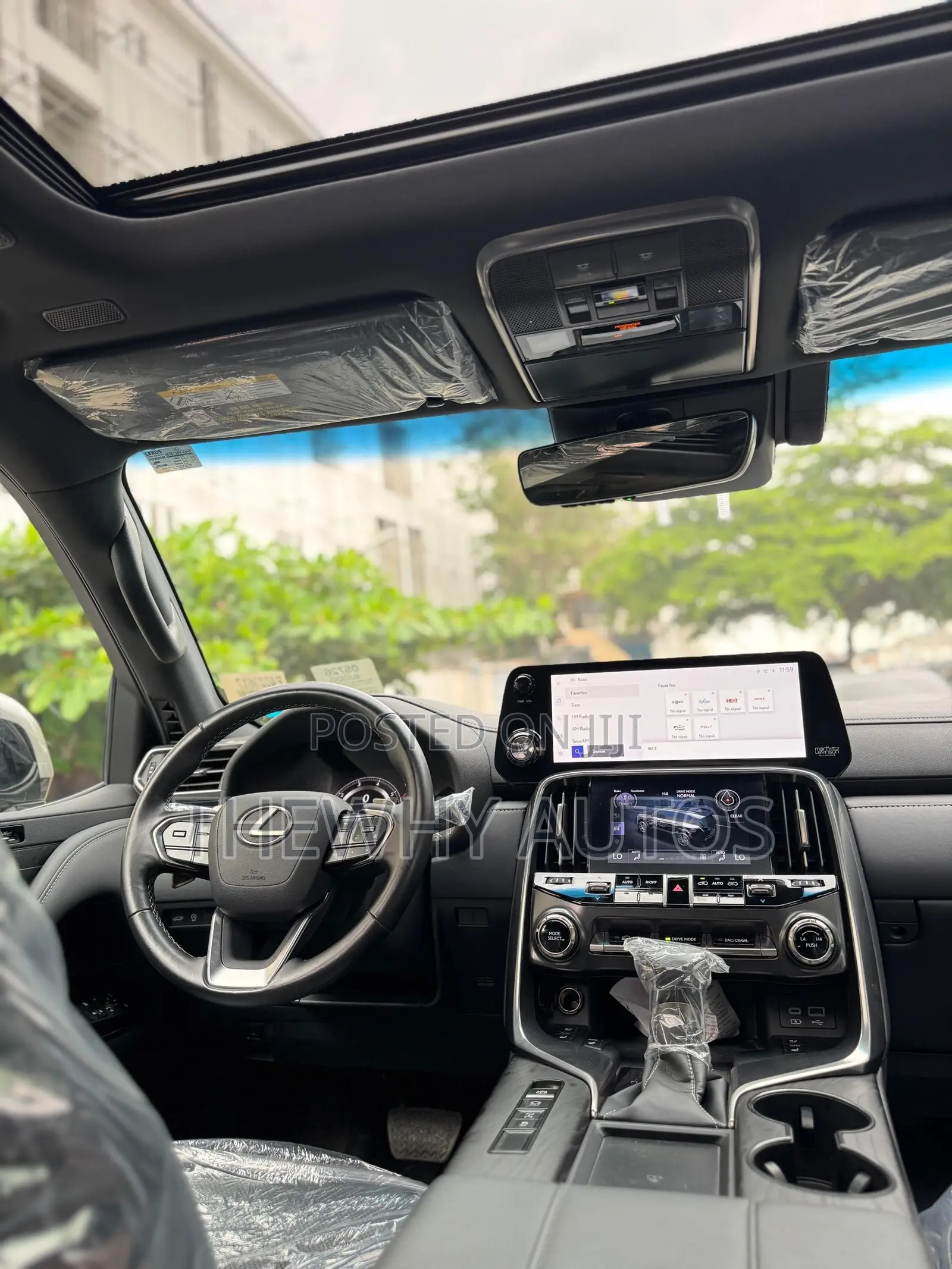 Lexus LX 600 2023 Gray