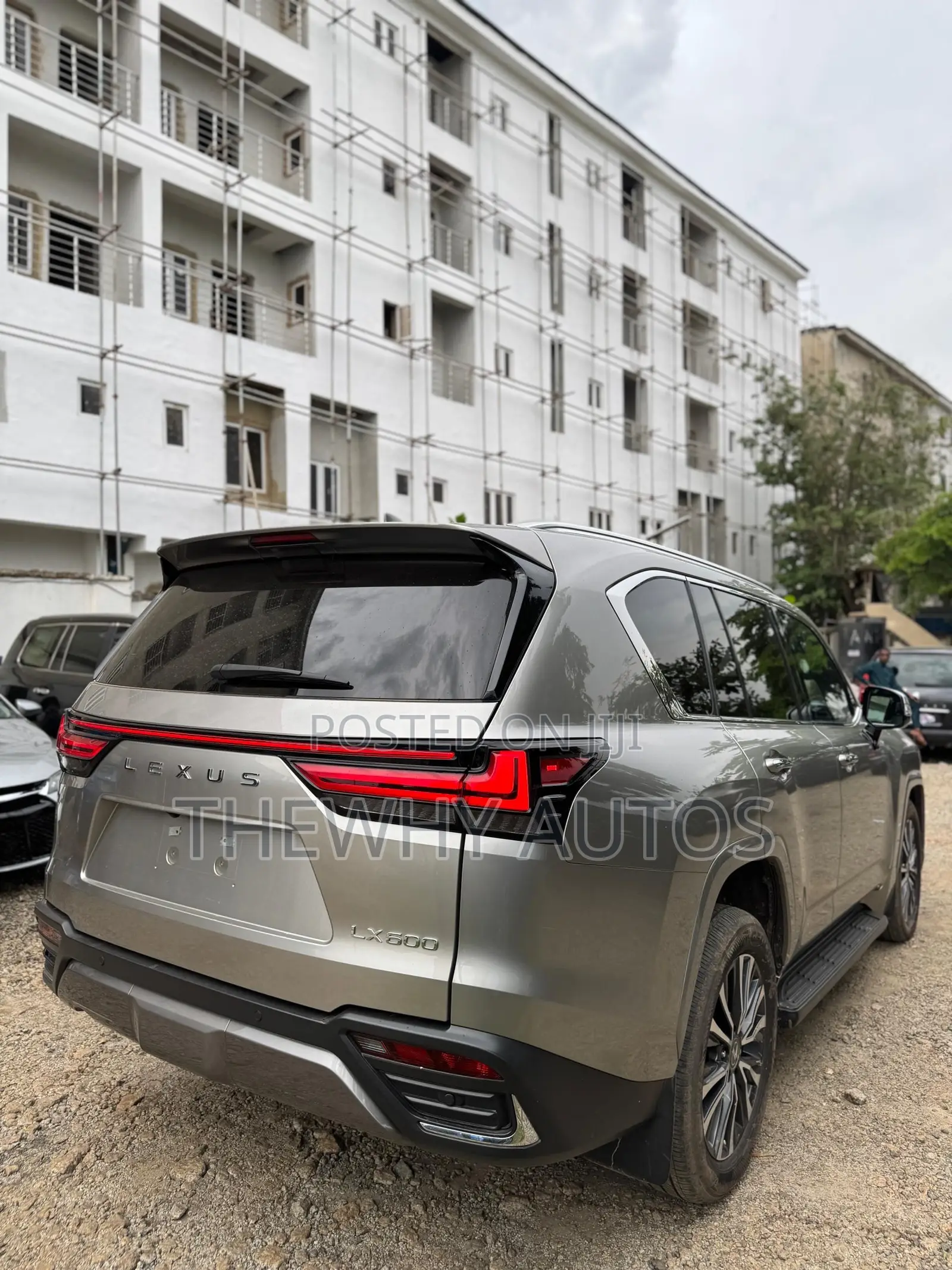 Lexus LX 600 2023 Gray