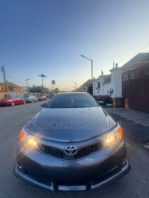 Toyota Camry 2014 Gray
