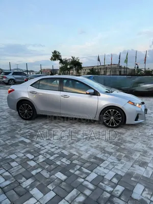 Toyota Corolla 2013 Silver