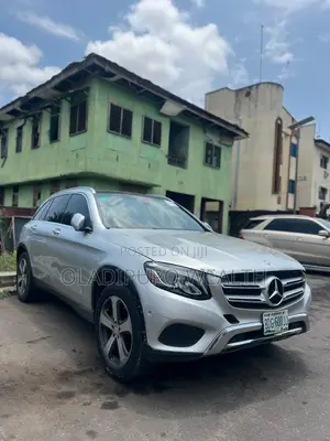 Mercedes-Benz GLC-Class 2017 Silver