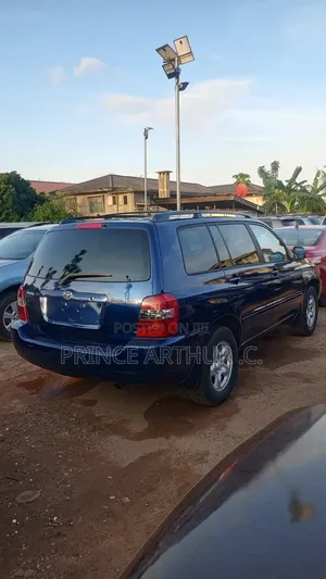 Toyota Highlander 2005 Blue