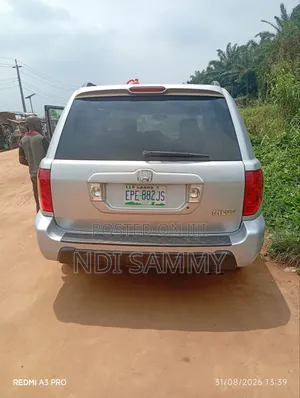 Honda Pilot 2004 Silver