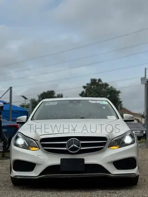 Mercedes-Benz E350 Base 4Matic Sedan AWD (3.5L 6cyl 7A) 2015 White