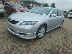 Toyota Camry SE 4dr Sedan (2.4L 4cyl 5A) 2009 Silver