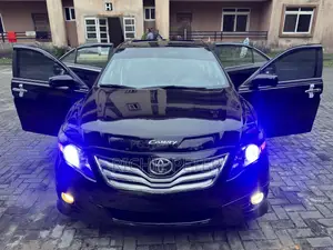 Toyota Camry SE V6 4dr Sedan (3.5L 6cyl 6AM) 2008 Black