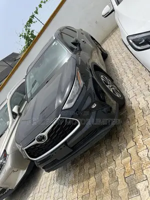 Toyota Highlander 2020 Black
