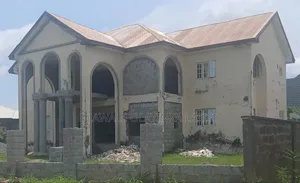 7bdrm Duplex in Naval Estate, Karshi for sale