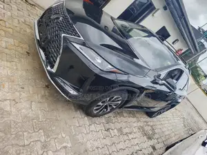 Lexus RX 2022 Blue