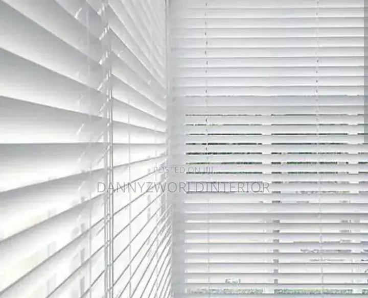 Venetian Window Blind