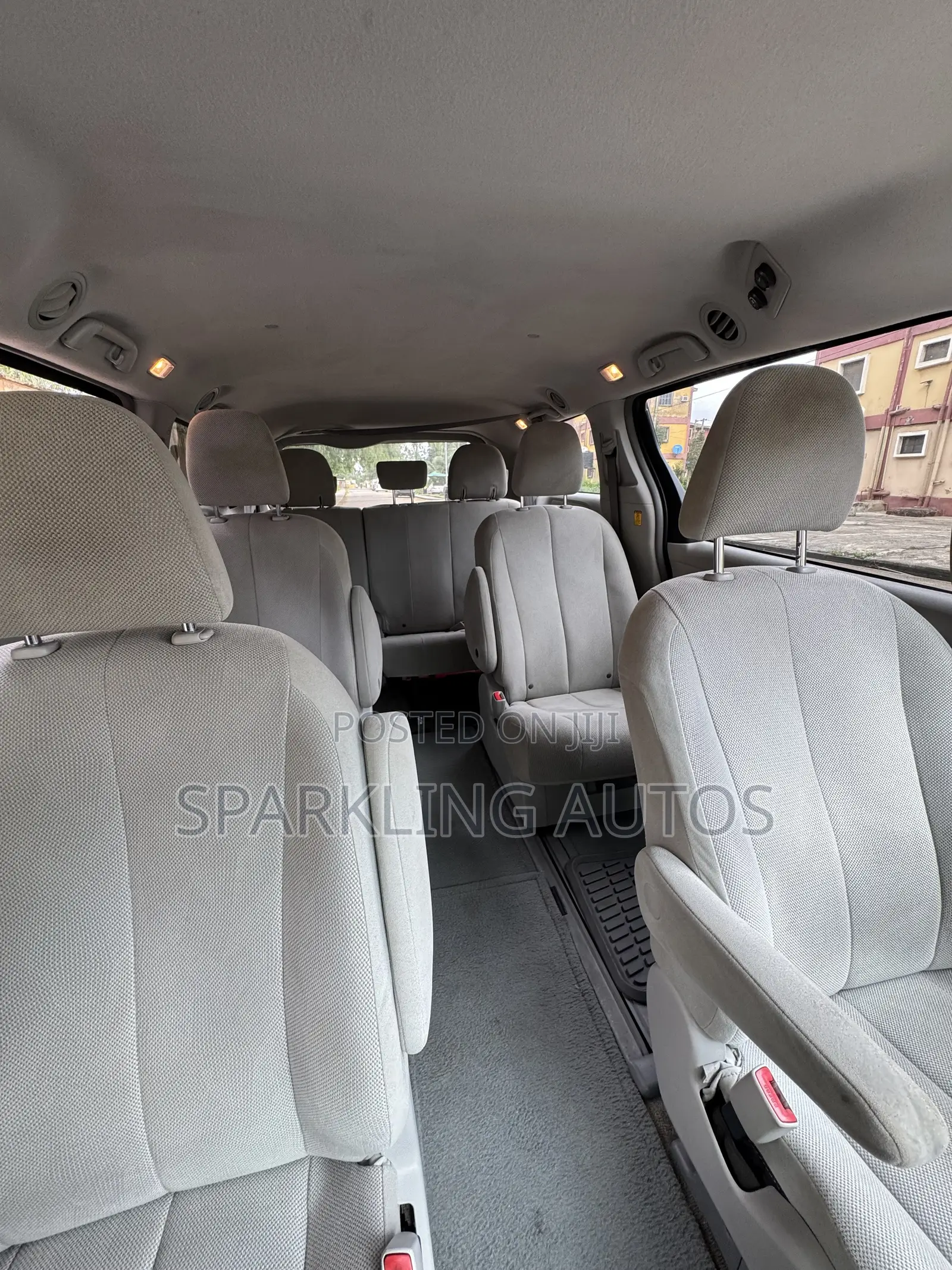 Toyota Sienna 2013 Blue