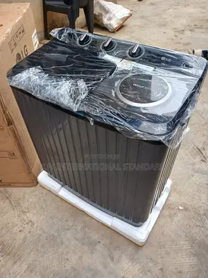 LG 8KG Twin Tub Manual Washing Machine With Convenient Spin Tub