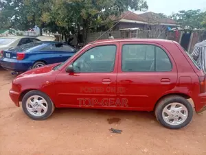 Nissan Micra 2002 Red