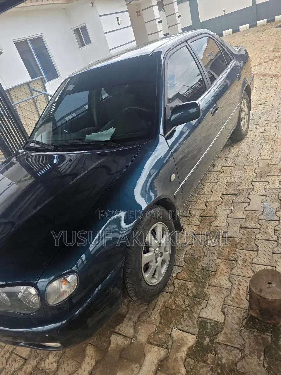 Toyota Corolla Liftback 2000 Gray