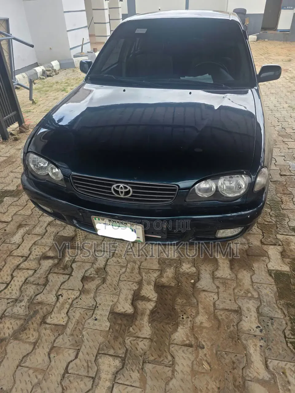 Toyota Corolla Liftback 2000 Gray