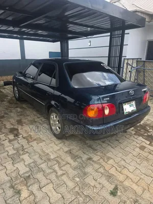 Toyota Corolla Liftback 2000 Gray