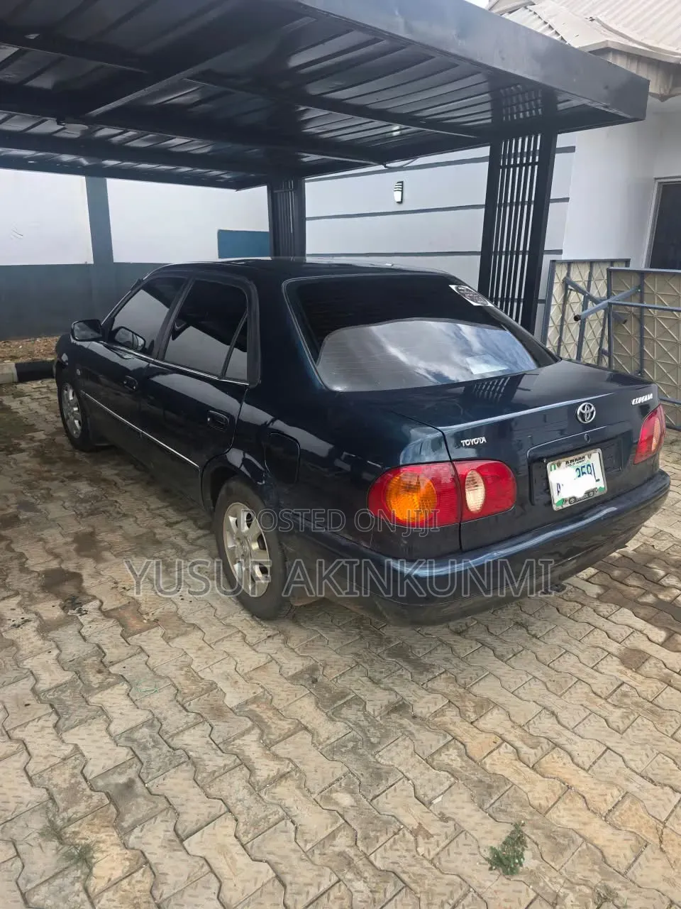 Toyota Corolla Liftback 2000 Gray