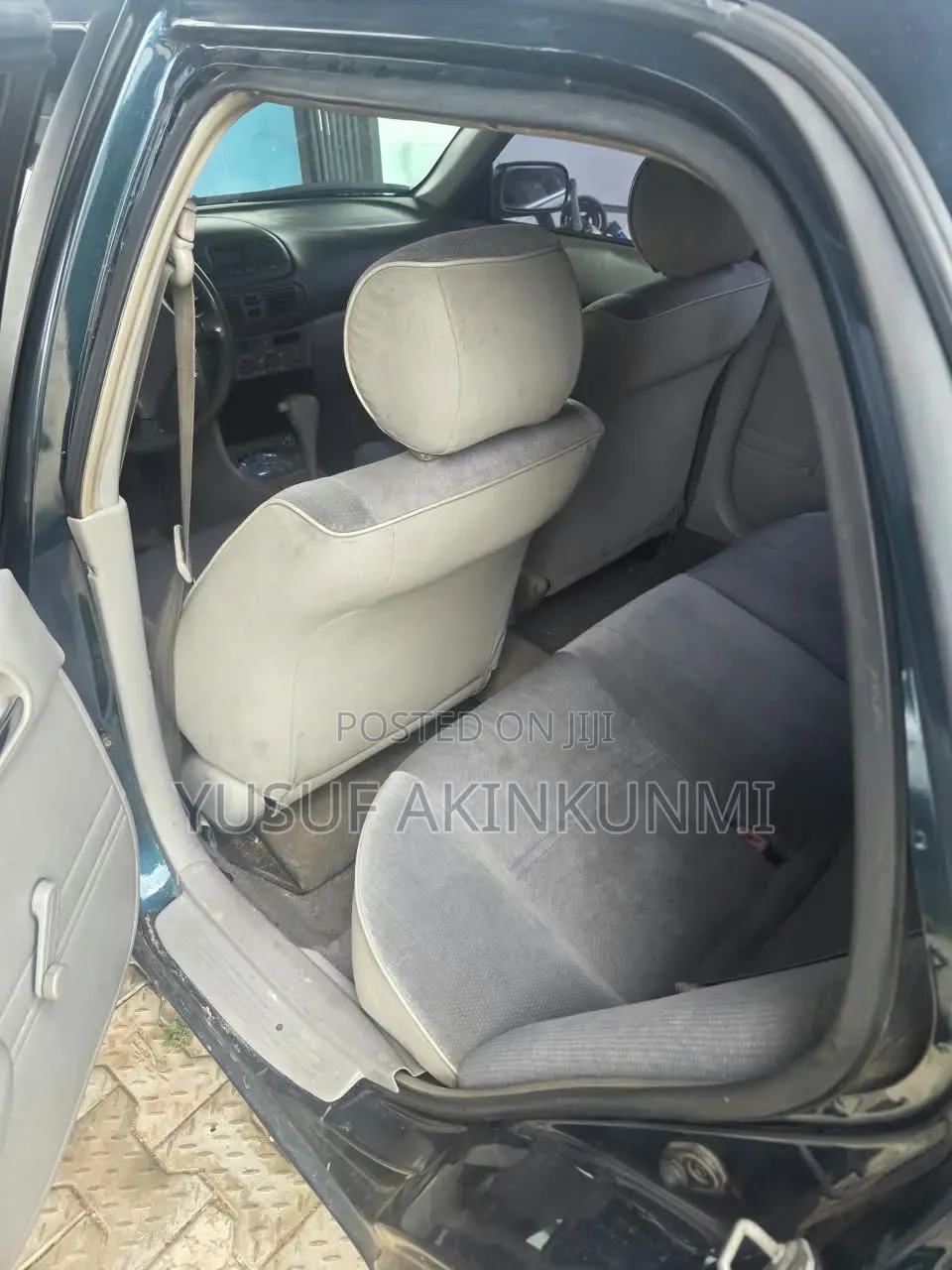 Toyota Corolla Liftback 2000 Gray