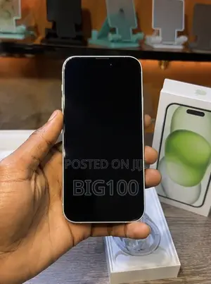 Apple iPhone 15 128 GB White