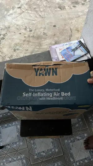 Yawn Airbed