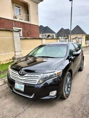 Toyota Venza XLE 2012 Black
