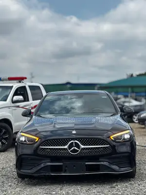 Mercedes-Benz C300 2024 Black