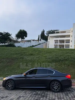 BMW 530i 2018 Gray