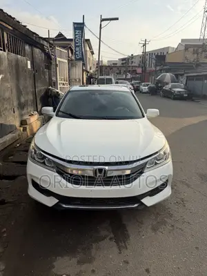 Honda Accord EX-L 4dr Sedan w/Navigation (2.4L 4cyl CVT) 2014 White