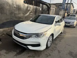 Honda Accord EX-L 4dr Sedan w/Navigation (2.4L 4cyl CVT) 2014 White