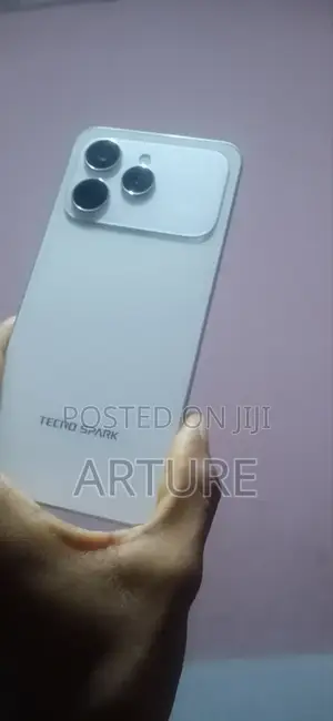 Tecno Spark 40 128 GB White