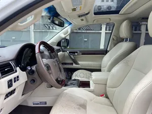 Lexus GX 460 Luxury 2015 White