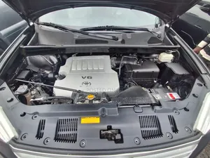 Toyota Highlander 2012 Gray