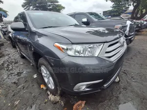 Toyota Highlander 2012 Gray