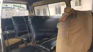 Toyota HiAce 1991 White